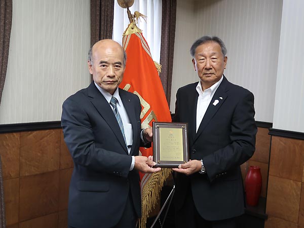 青木 達也 様