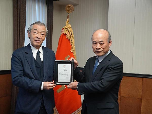 山本 善政 様