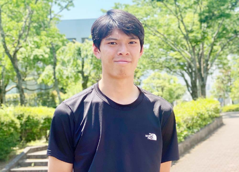 2024年度 外国語学部 スペイン語学科卒 大沢 駿介さん